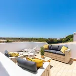 - Oceanfront Martinhal *