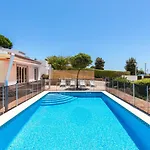 - Oceanfront Martinhal Villa *