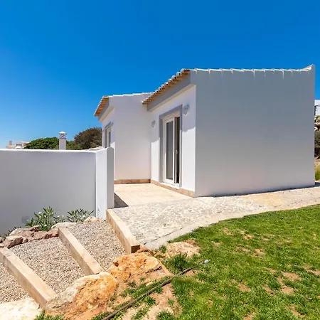 - Oceanfront Martinhal Villa