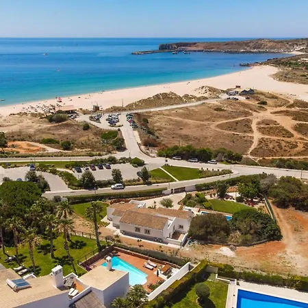 - Oceanfront Martinhal