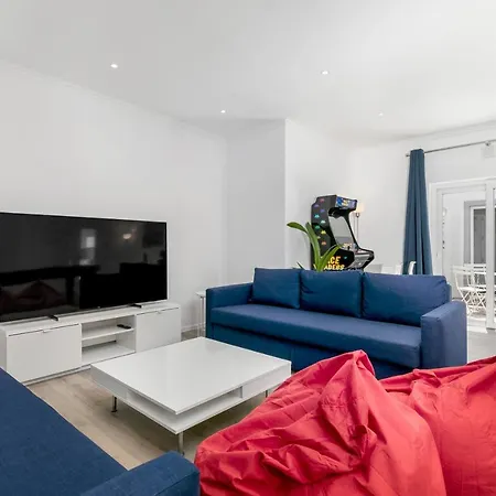 - Oceanfront Martinhal