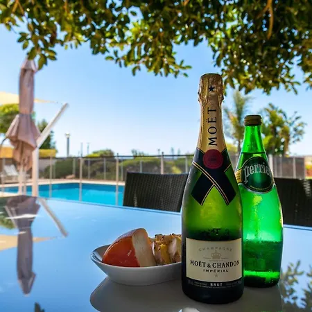 - Oceanfront Martinhal Villa