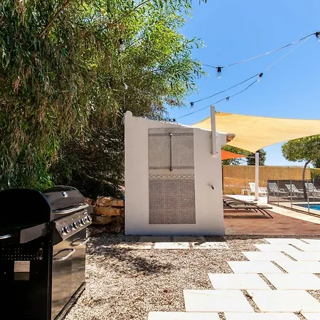 - Oceanfront Martinhal