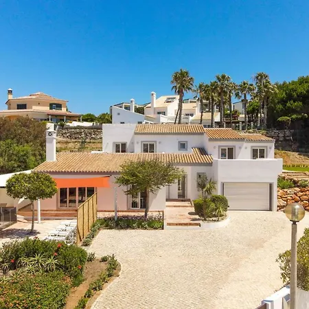 - Oceanfront Martinhal Villa Sagres