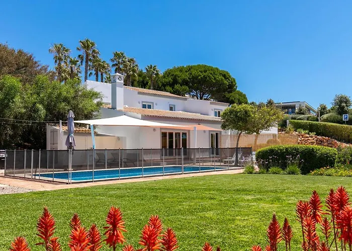 - Oceanfront Martinhal Sagres