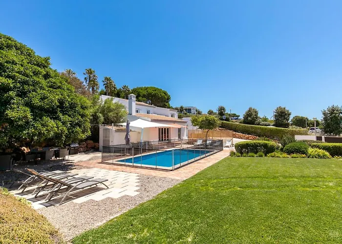 - Oceanfront Martinhal *