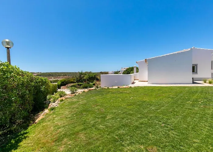 - Oceanfront Martinhal Willa