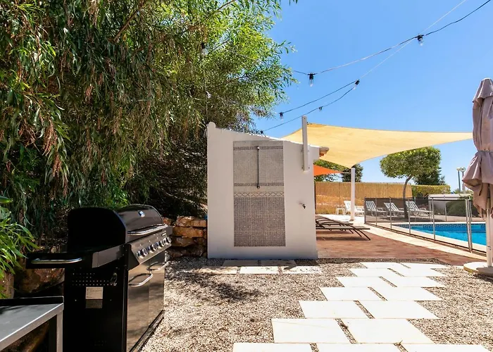 - Oceanfront Martinhal