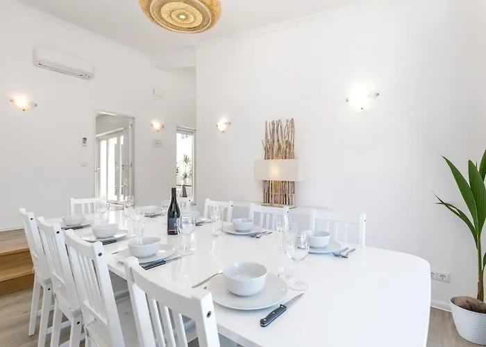 - Oceanfront Martinhal *