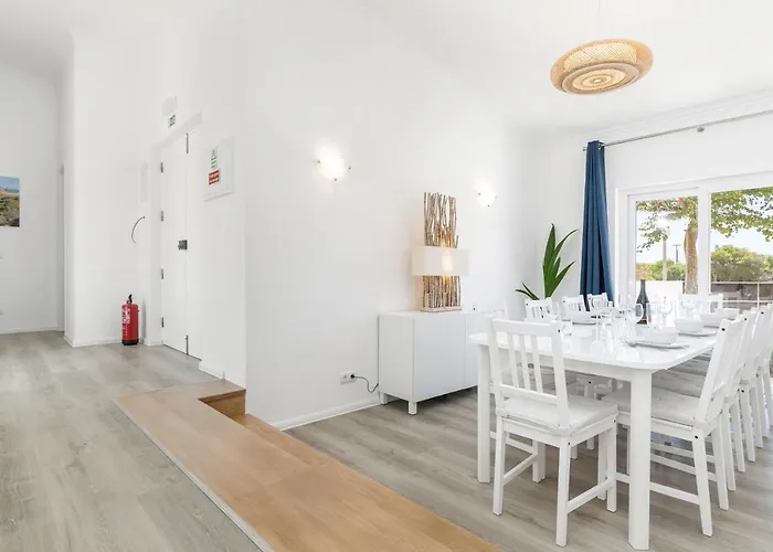 - Oceanfront Martinhal Sagres