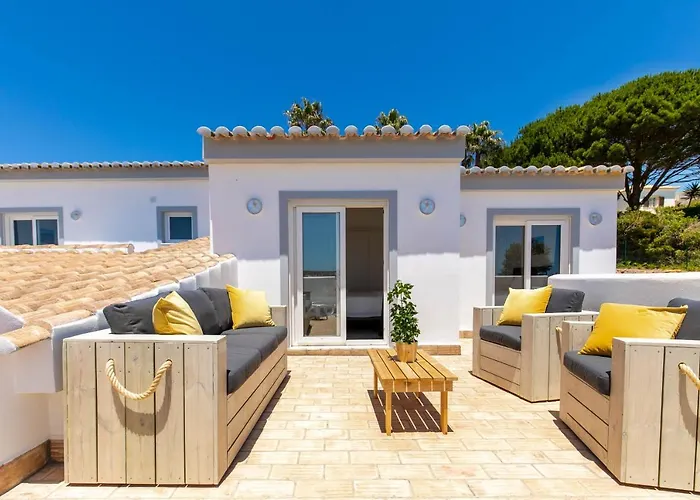 - Oceanfront Martinhal Willa *