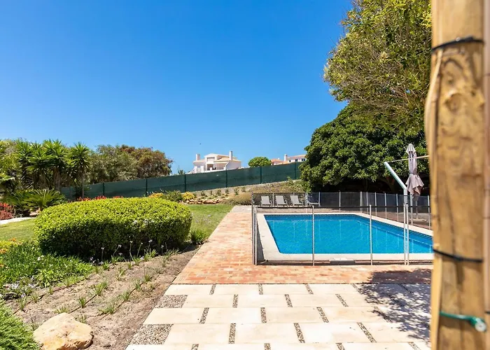 - Oceanfront Martinhal Willa